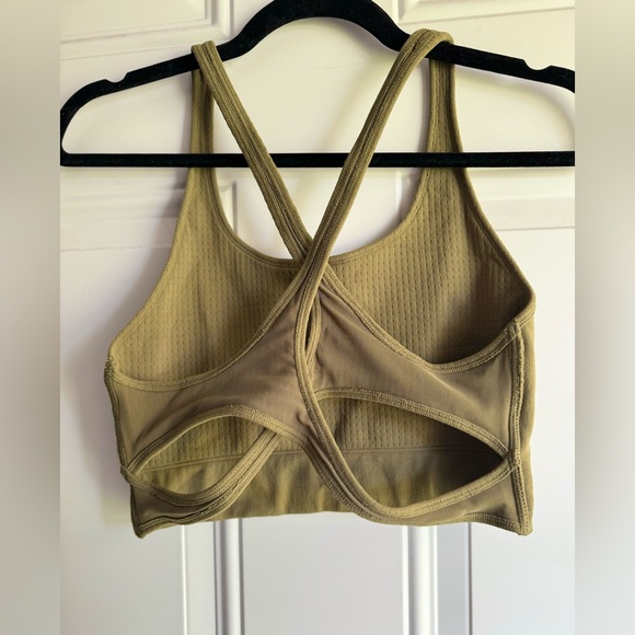 WORN ONCE Fabletics NO-BOUNCE SCULPTKNIT® BRA In Color Moss Green LIKE NEW - Picture 17 of 17